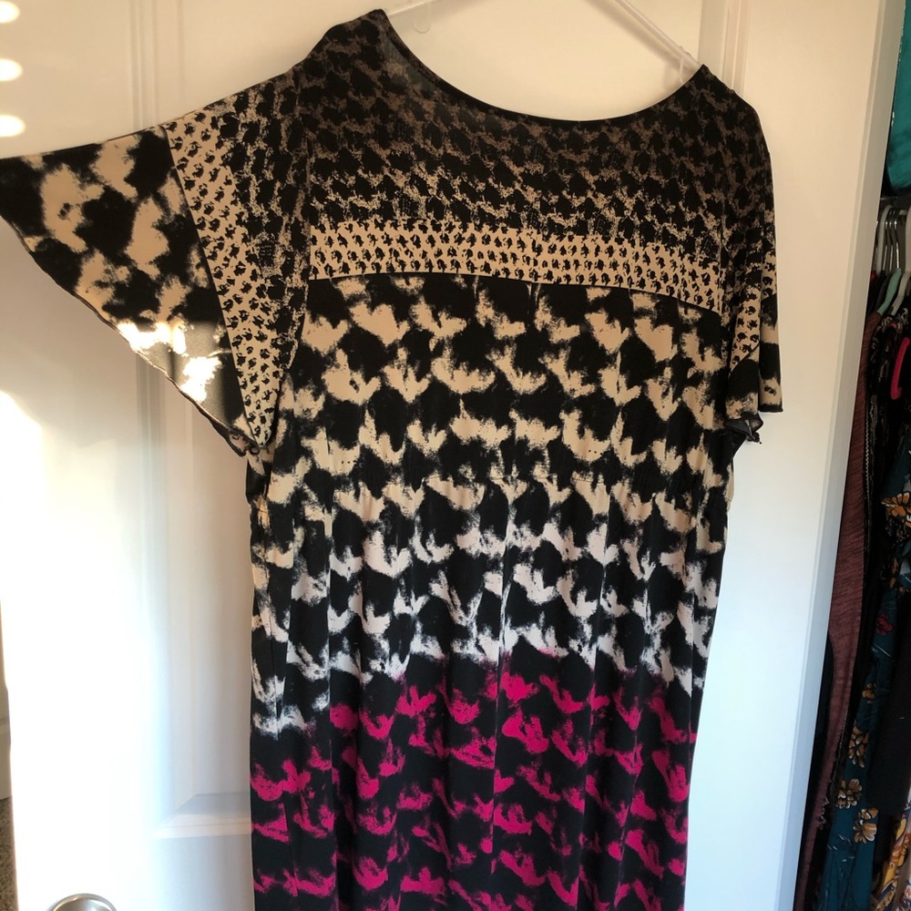 Lane Bryant Black Cream and Fuchsia Tie-Dye Tiered Midi Dress - Picture 9 of 15
